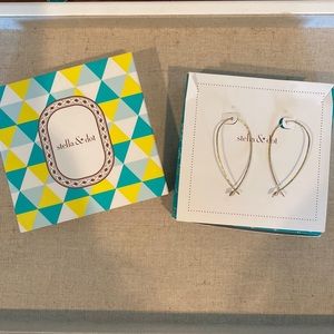 Stella & Dot Hammered Hoops Gold